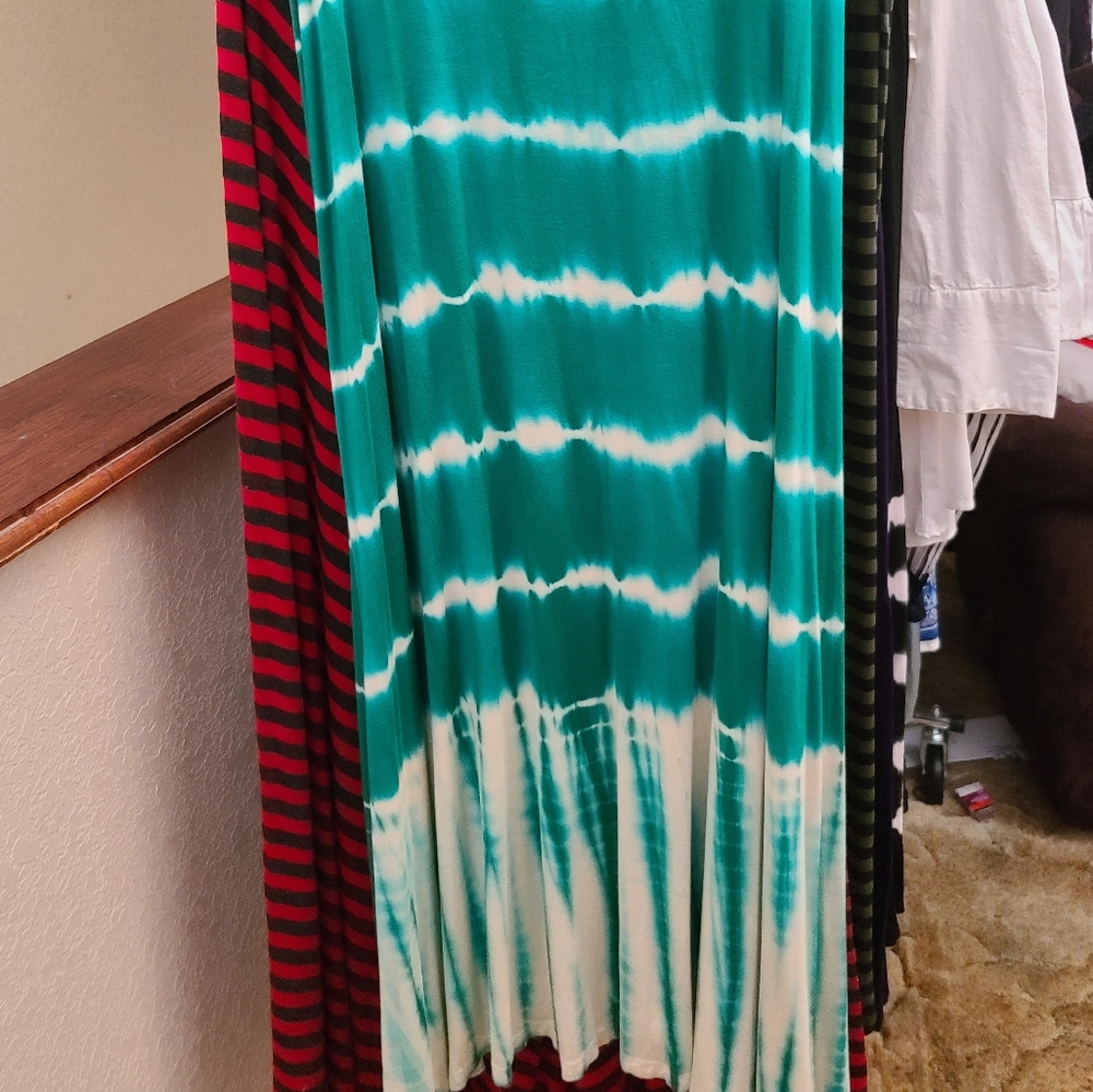 Woman's tie dye maxi skirt